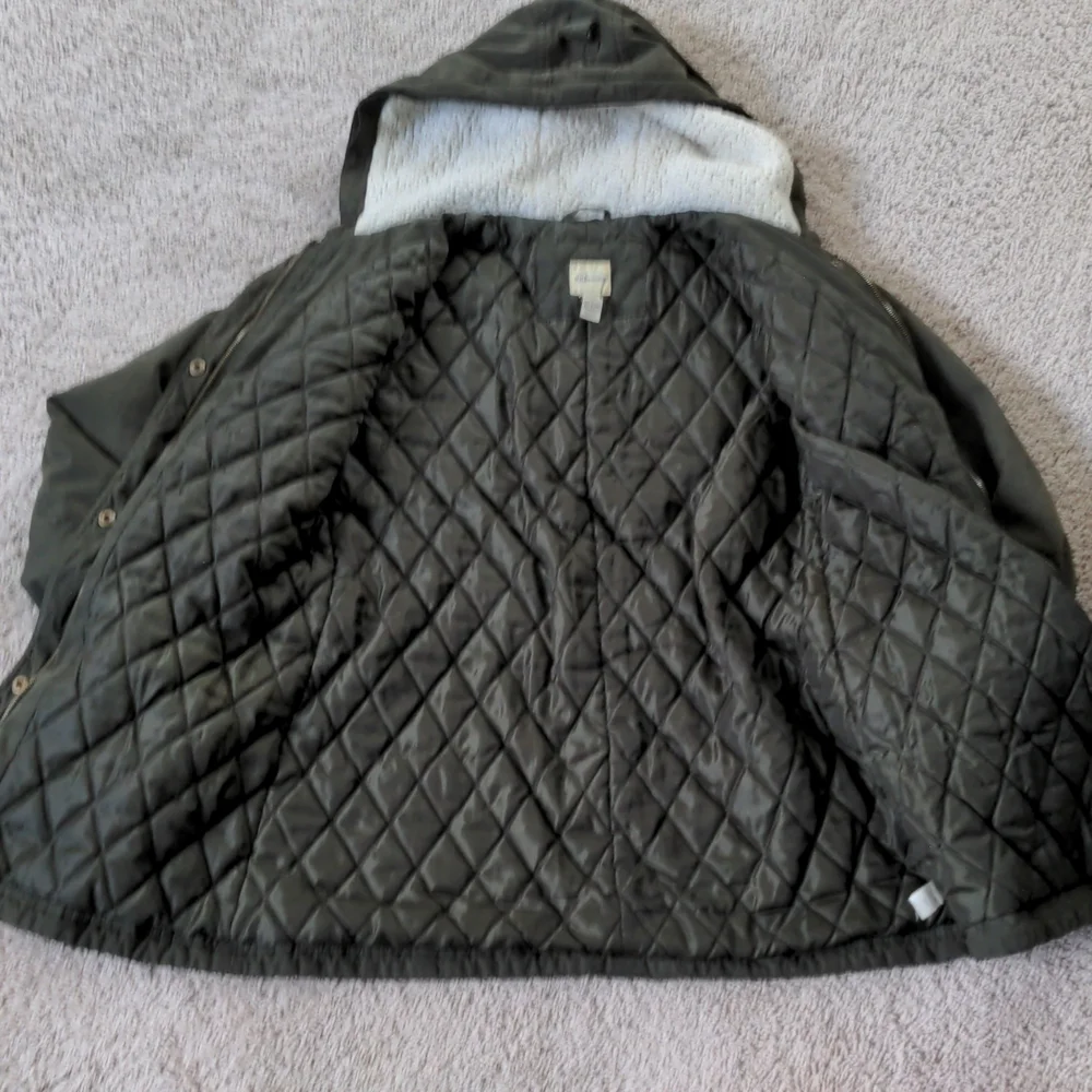 Bass Co. women's army green medium utility jacket - Picture 7 of 9